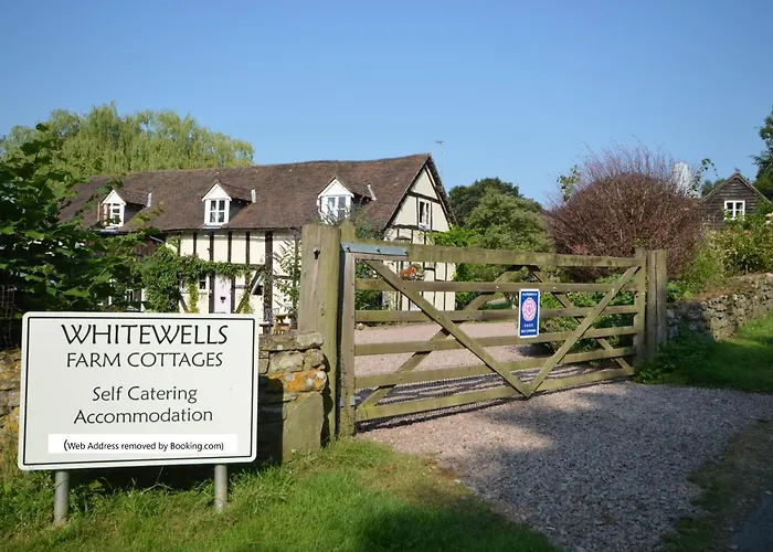 Whitewells Farm Cottages