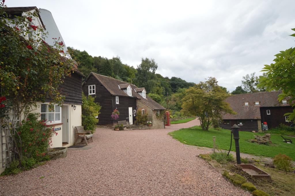 Whitewells Farm Holiday home *