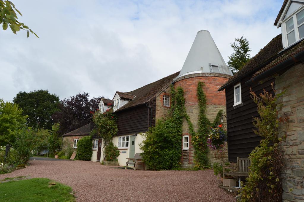 Whitewells Farm