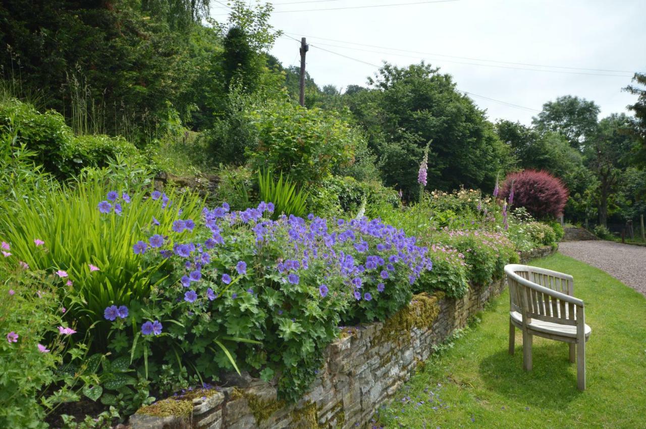 Whitewells Farm Holiday home *